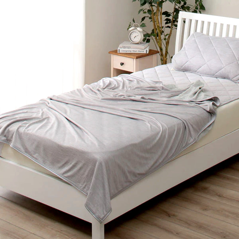 Cooling Blanket with Japanese Q-Max Fiber – Breathable Summer Throw (Optional Pillow Set)
