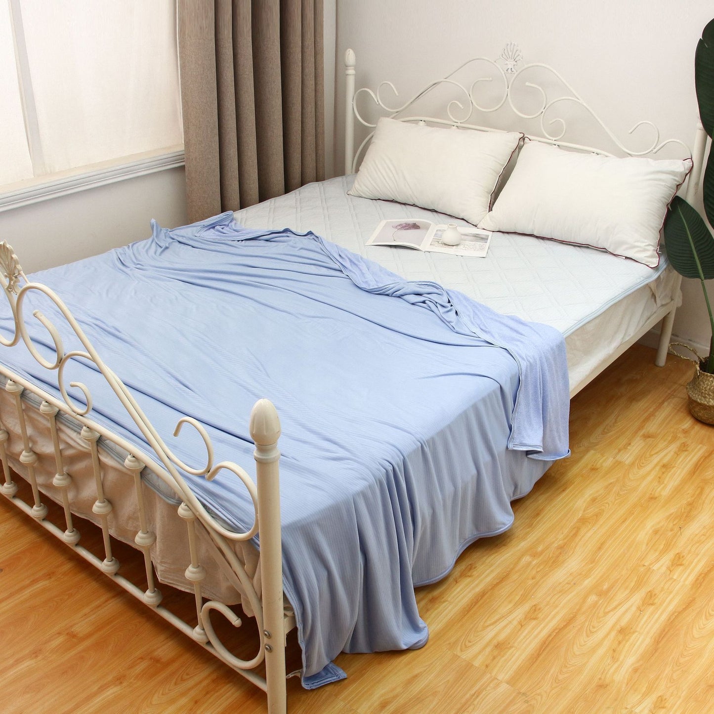 Cooling Blanket with Japanese Q-Max Fiber – Breathable Summer Throw (Optional Pillow Set)